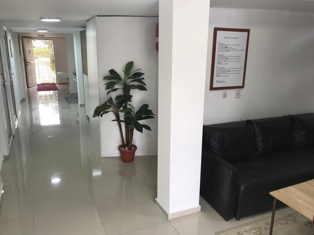 Hotel Venecia Plaza Struga Extérieur photo