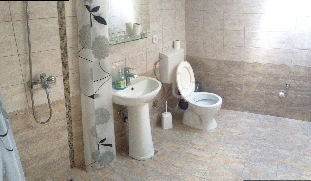 Hotel Venecia Plaza Struga Extérieur photo