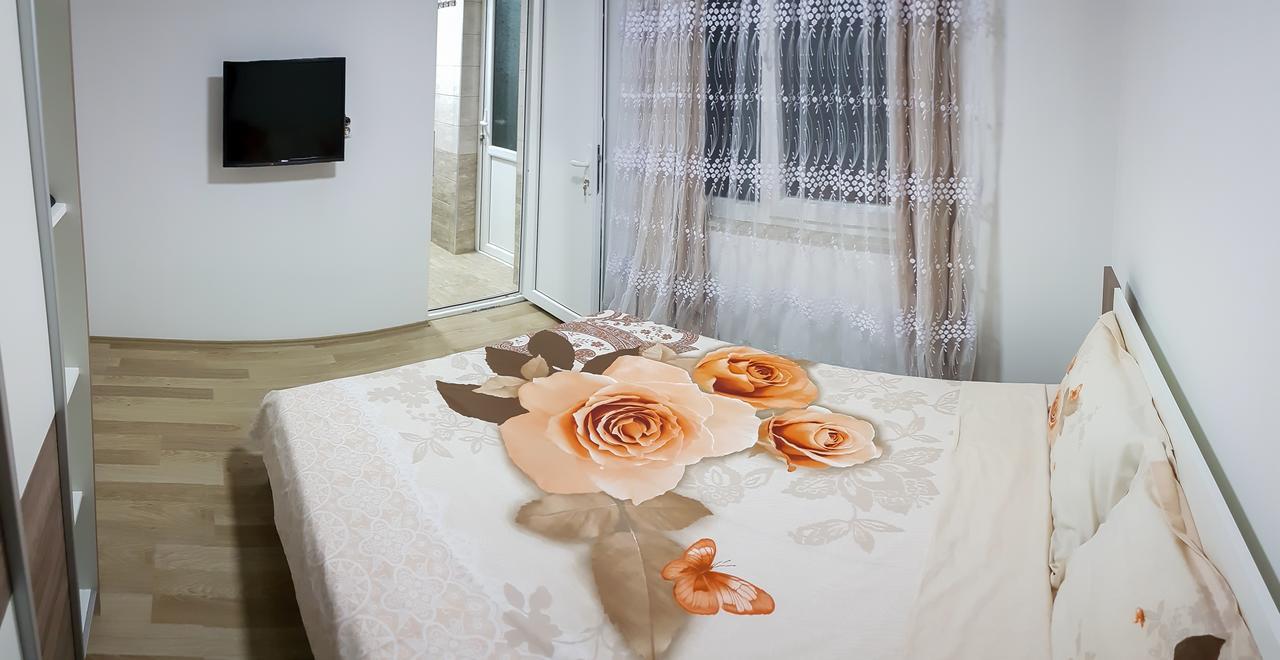 Hotel Venecia Plaza Struga Extérieur photo